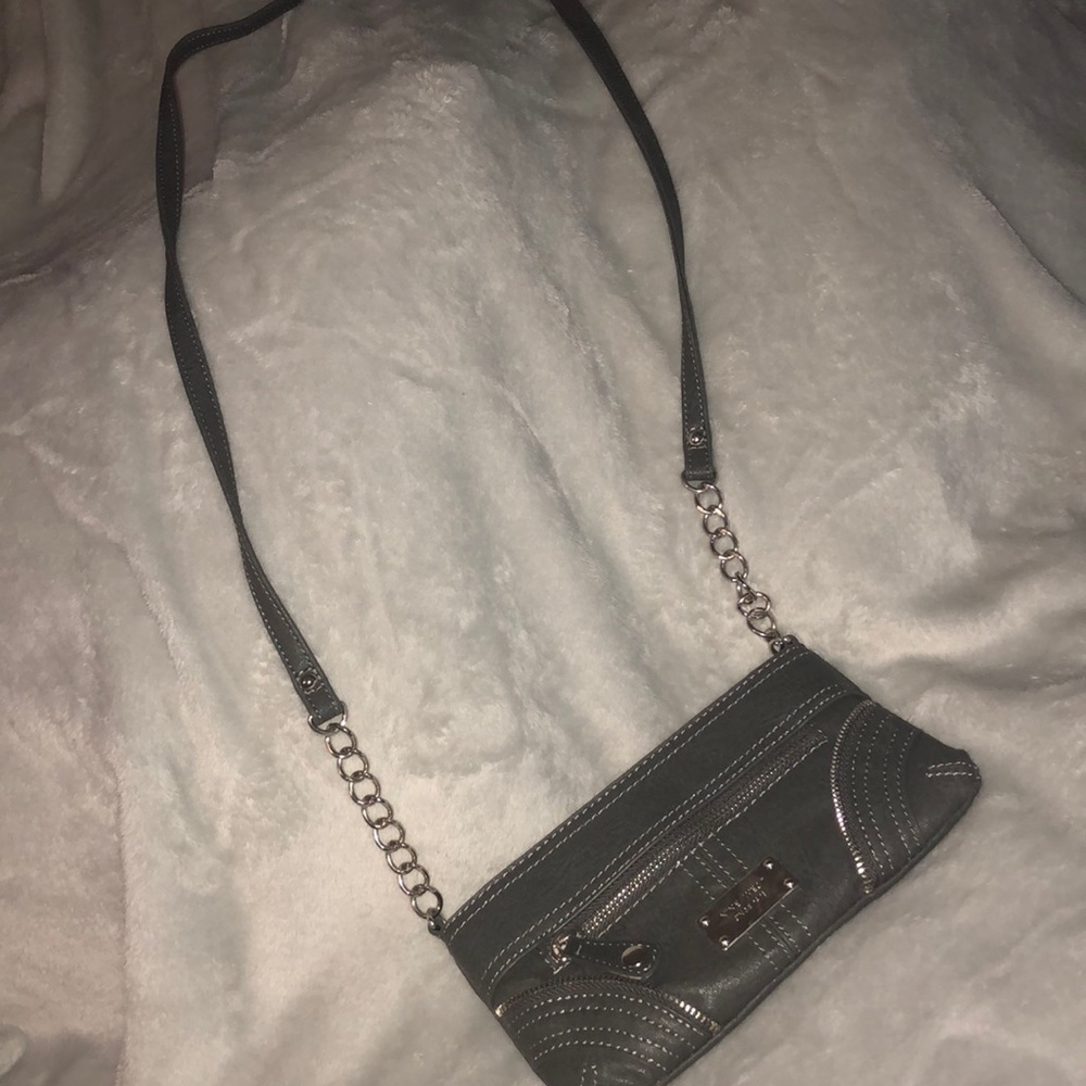 Nine West - wristlet